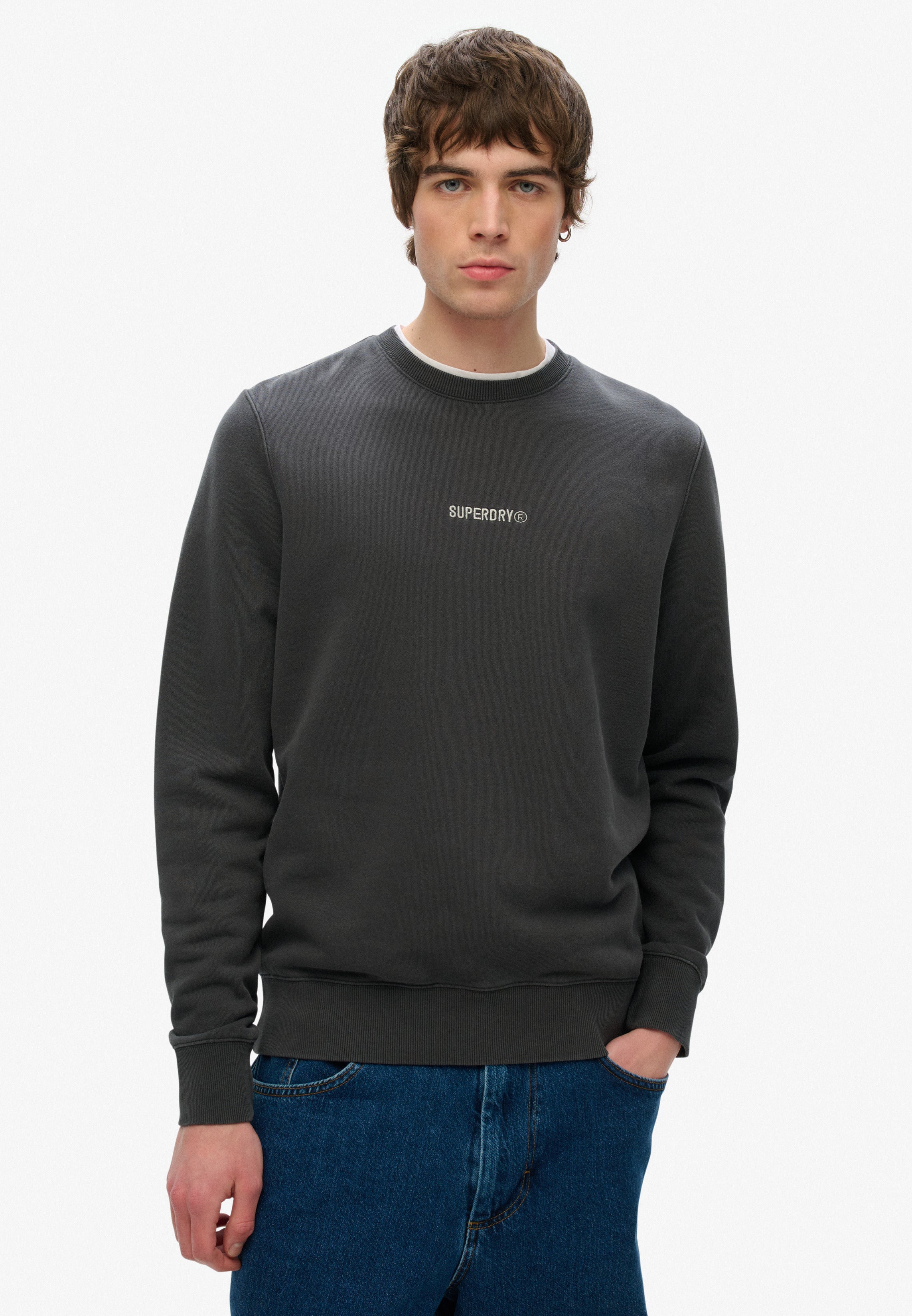 Micro Logo Crew in Washed Black