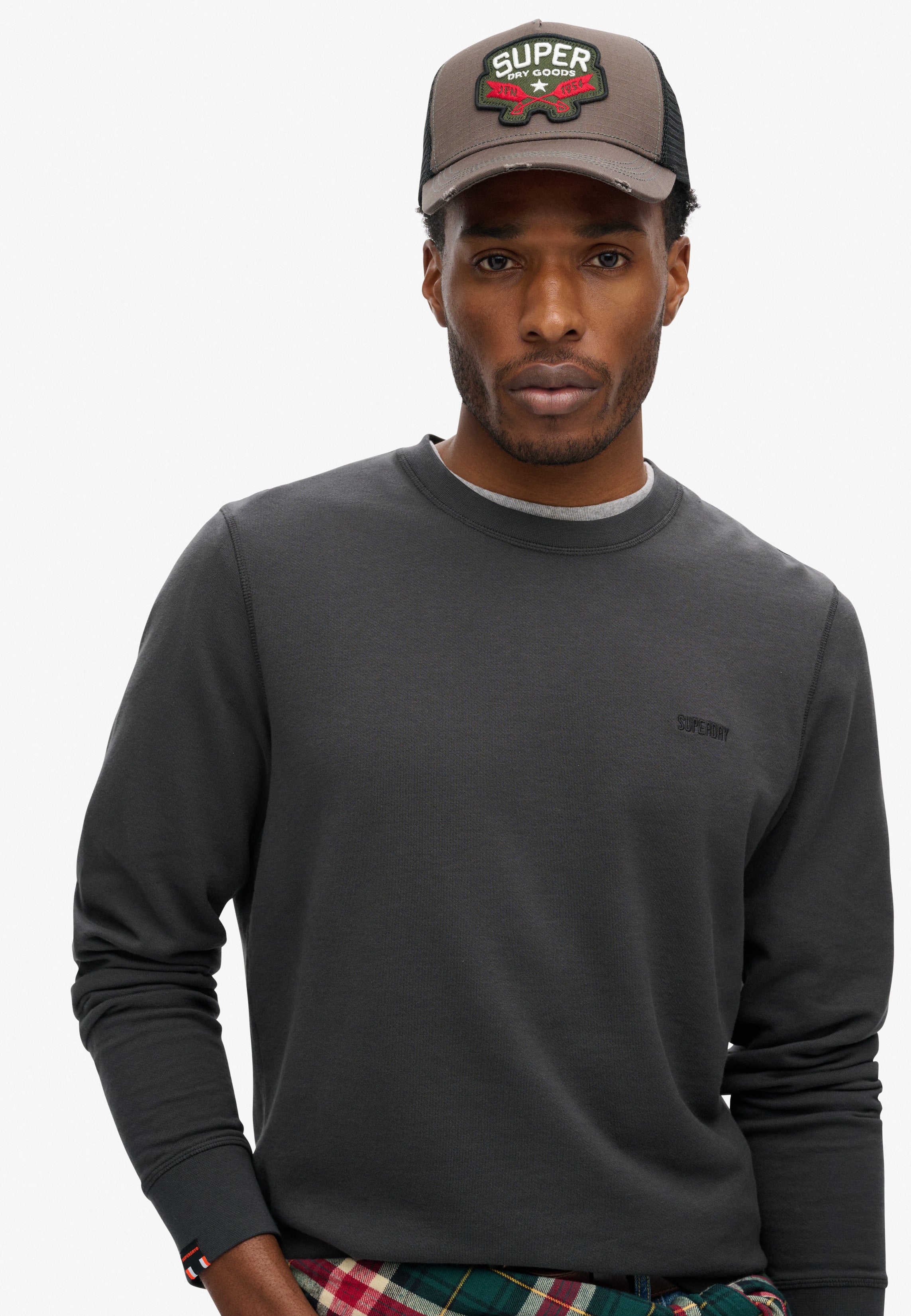 Classic Essential Sweatshirt