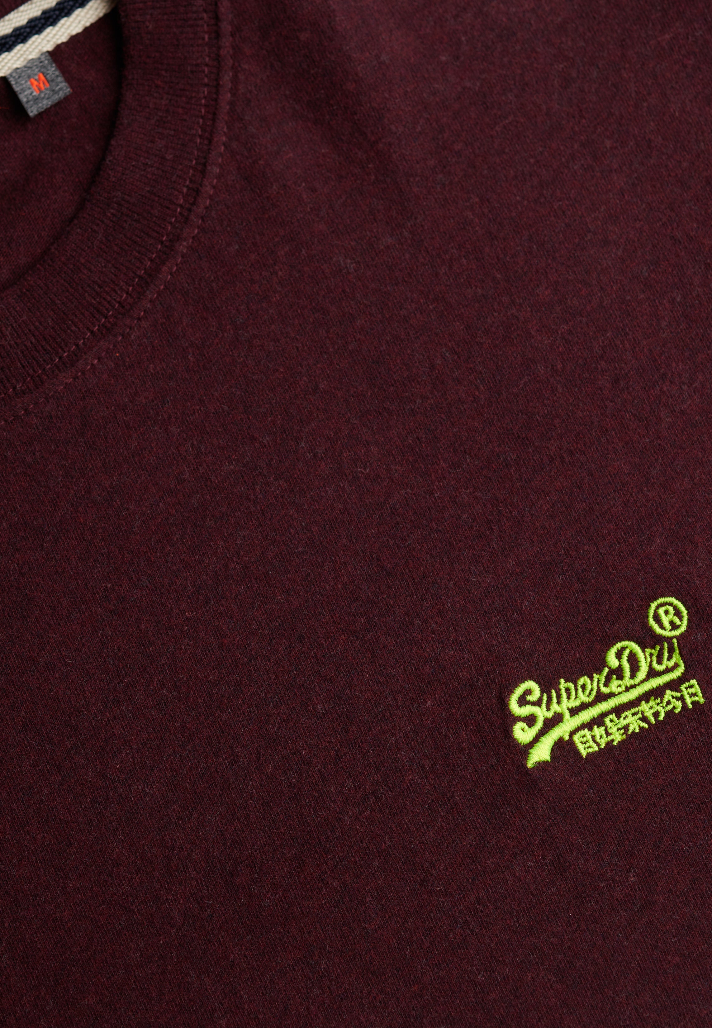 Essential Logo T-Shirt