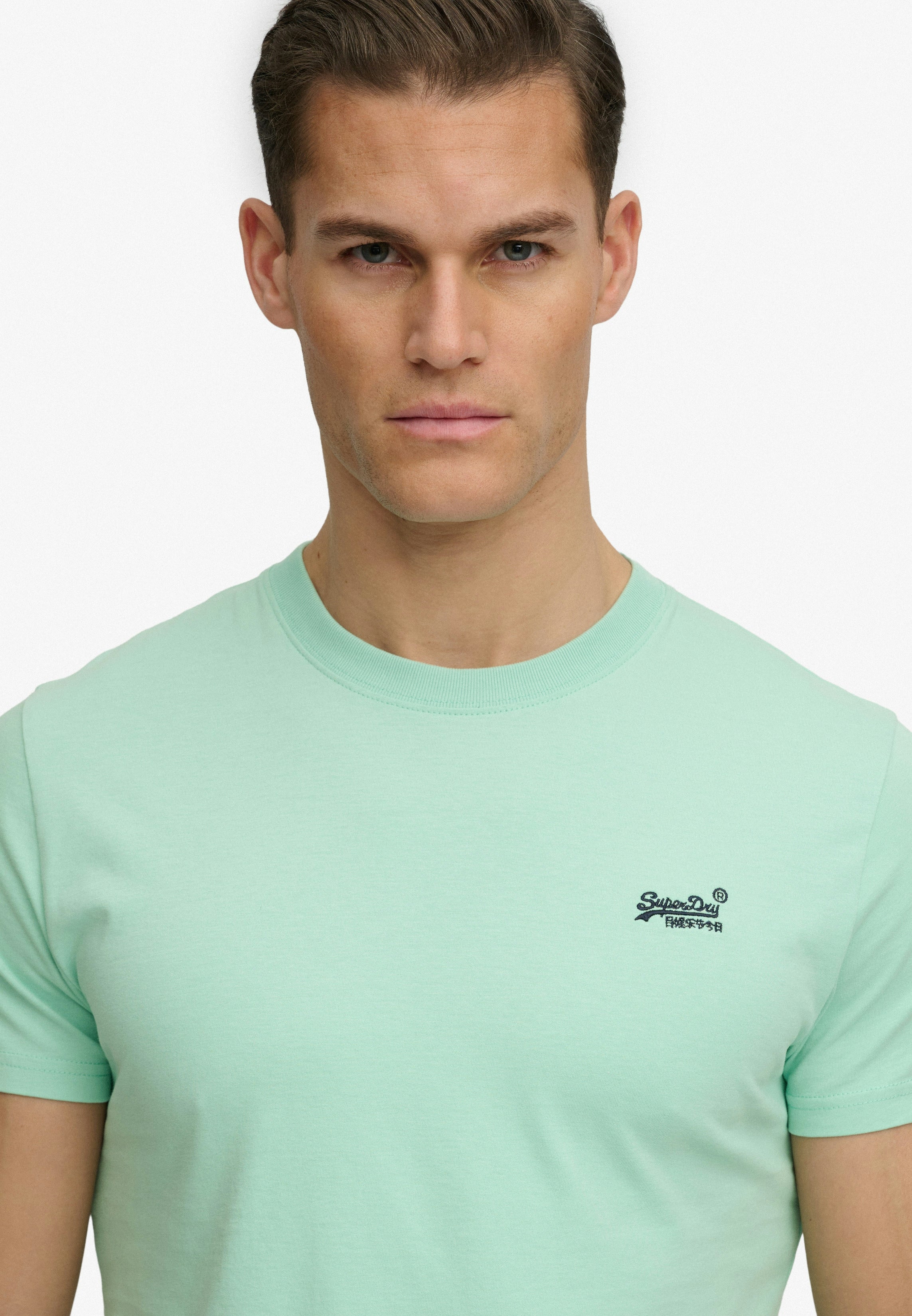 Essential Logo T-Shirt