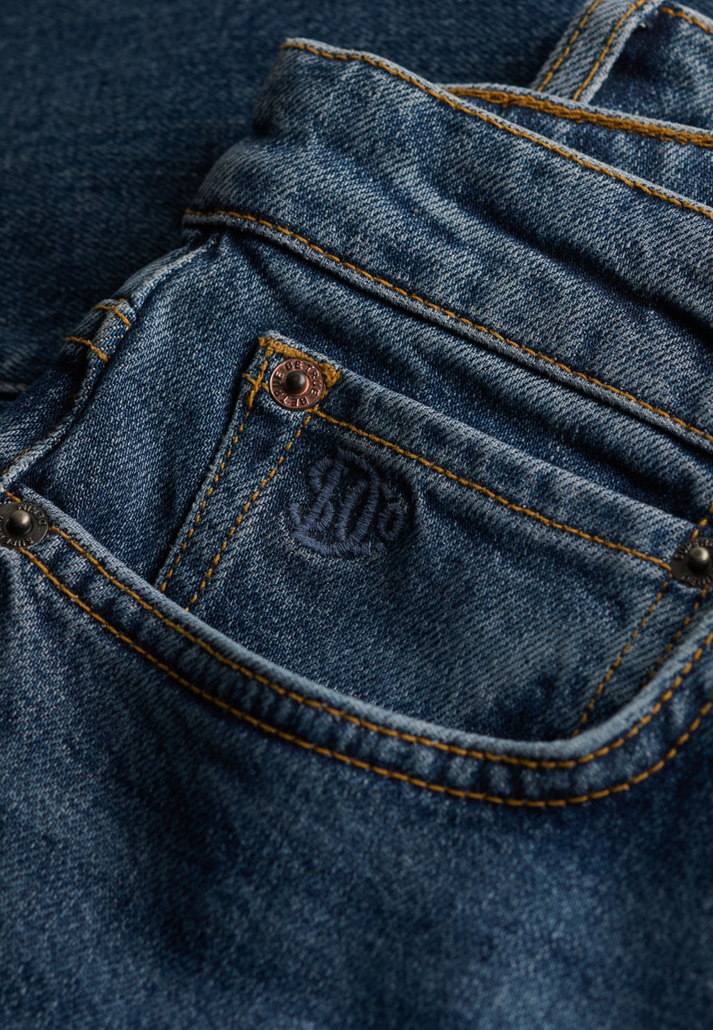 Organic Cotton Vintage Slim Straight Jeans