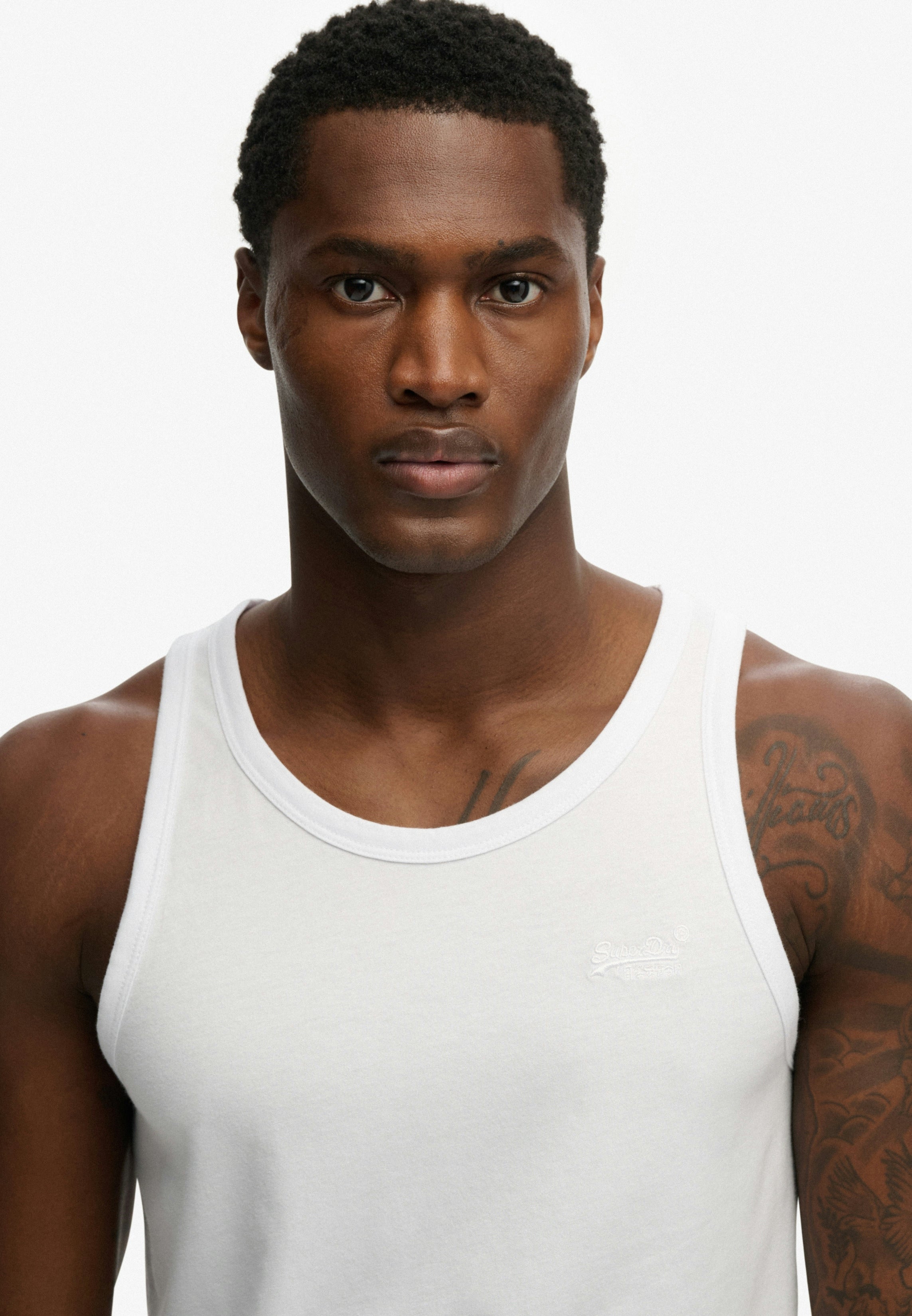 Unbrushed Essential Logo Vest