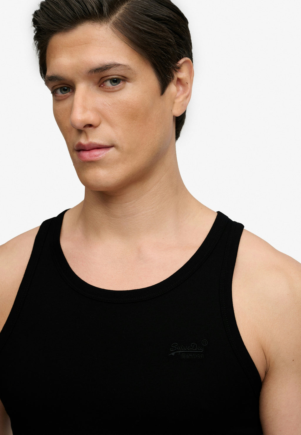 Unbrushed Essential Logo Vest