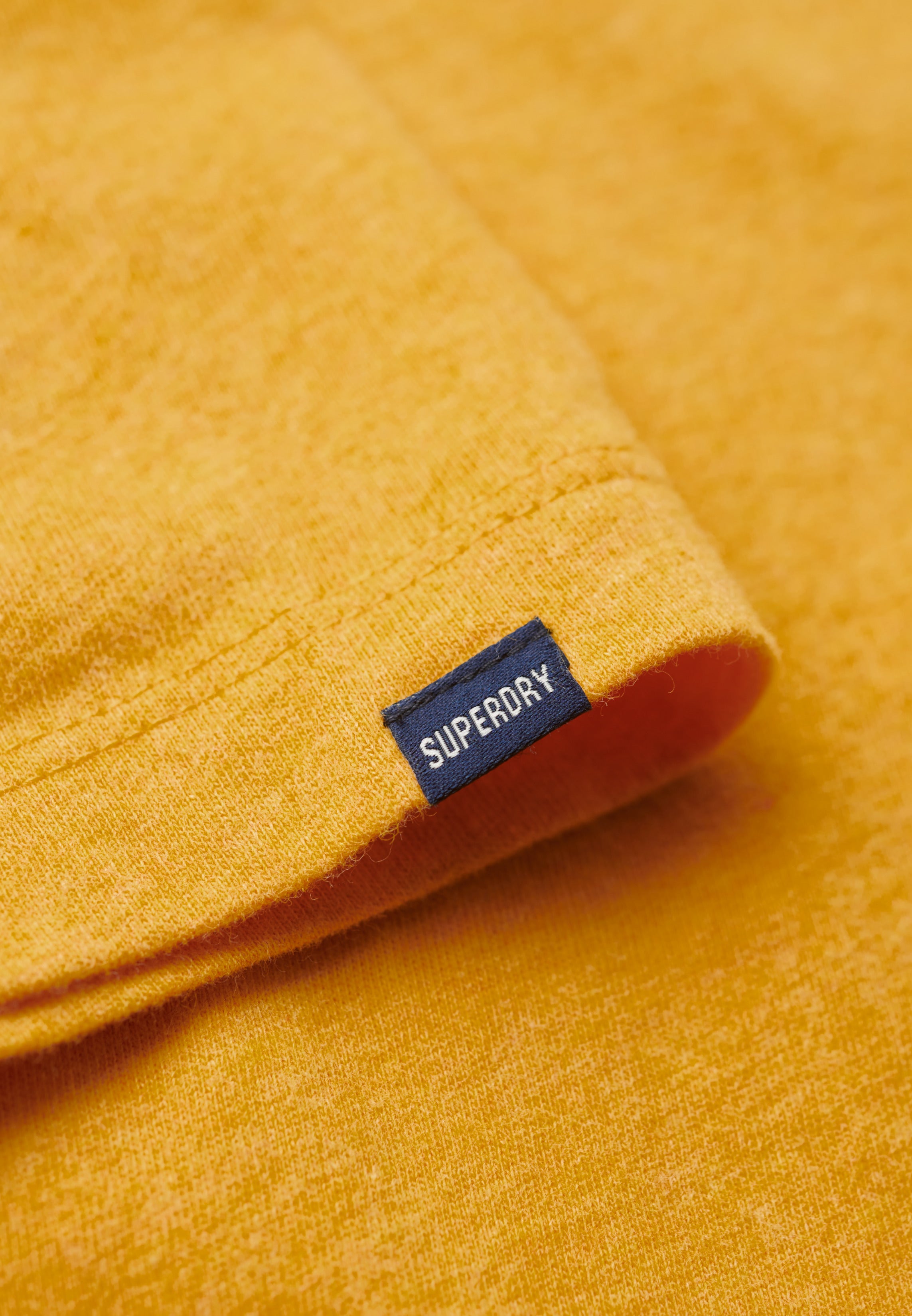 Essential Logo T-Shirt
