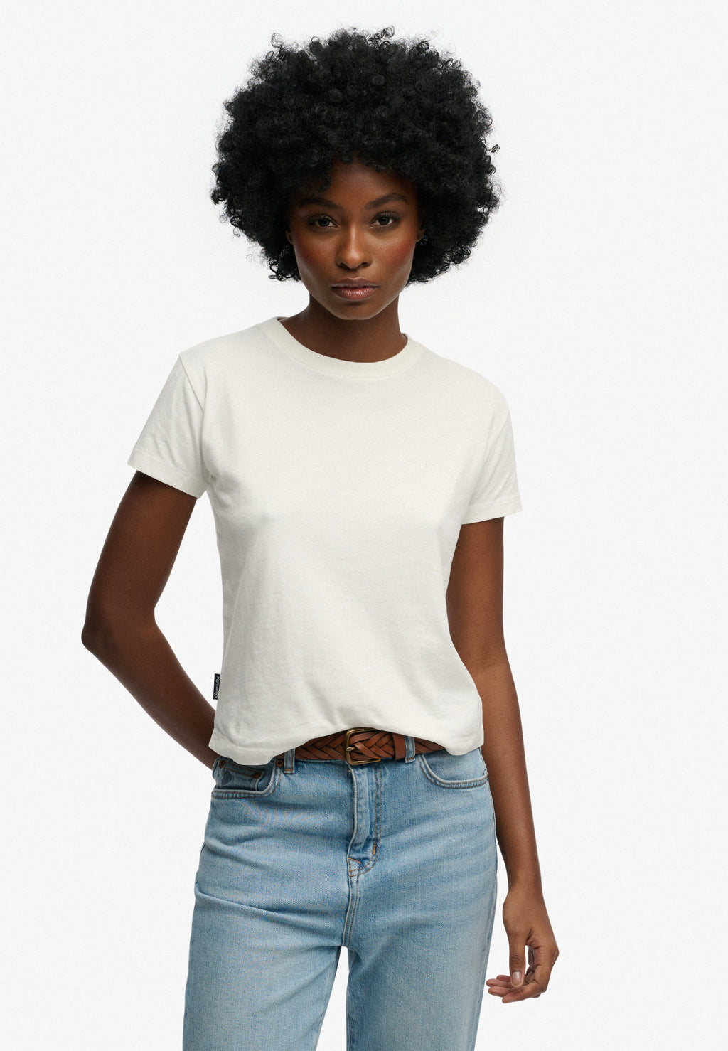 Essential Logo Fitted T-Shirt