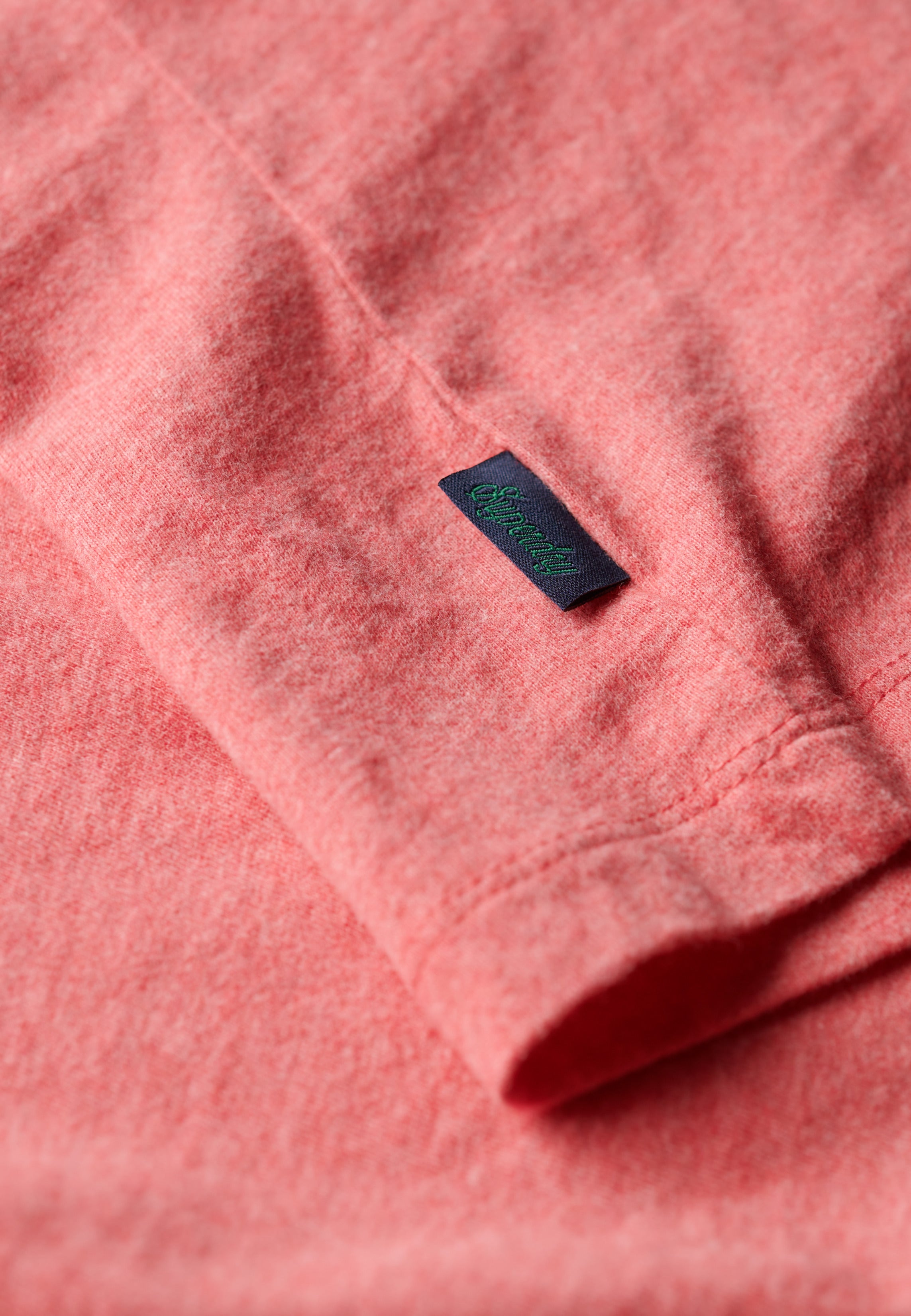 Essential Logo T-Shirt