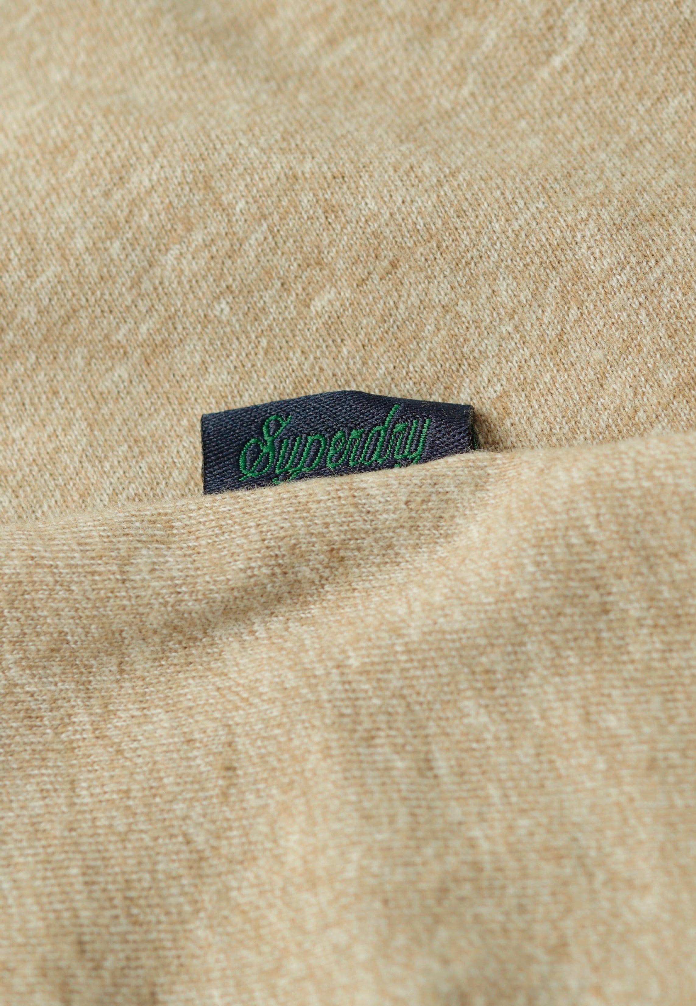 Essential Logo T-Shirt
