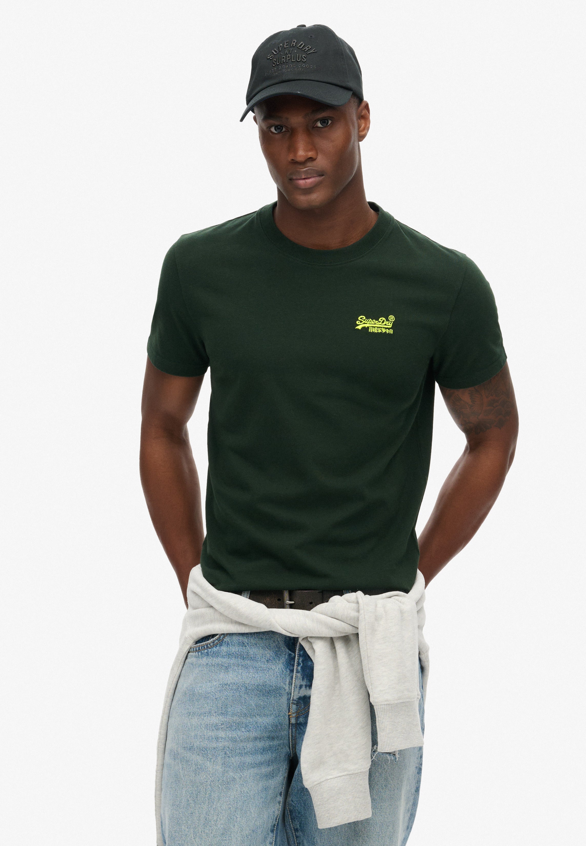 Essential Logo T-Shirt