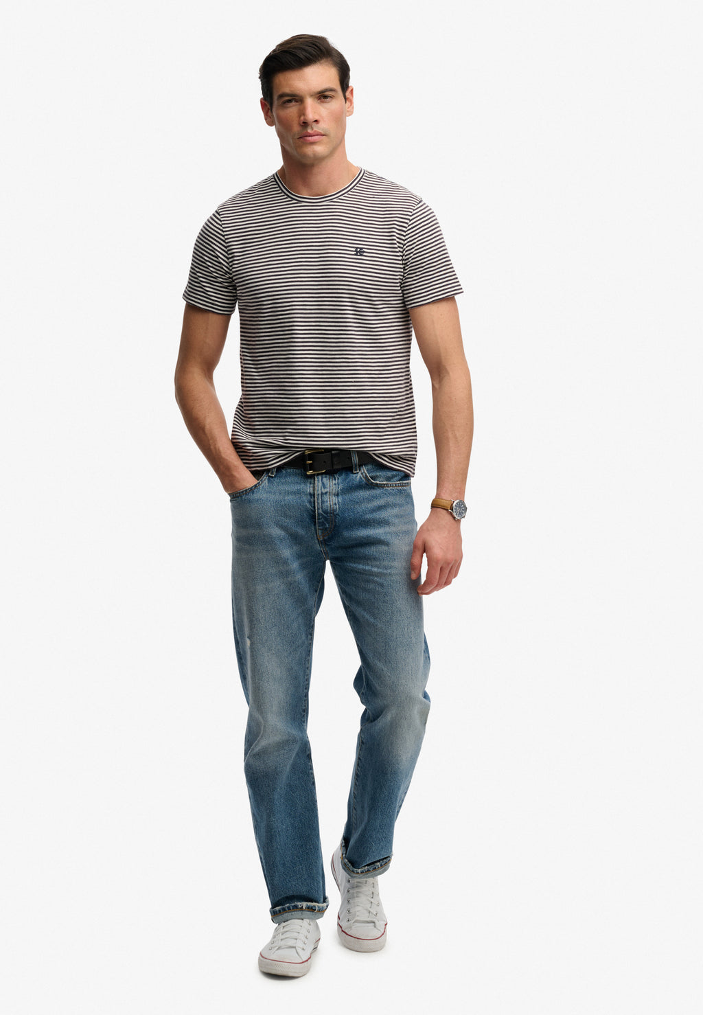 Essential Logo T-Shirt